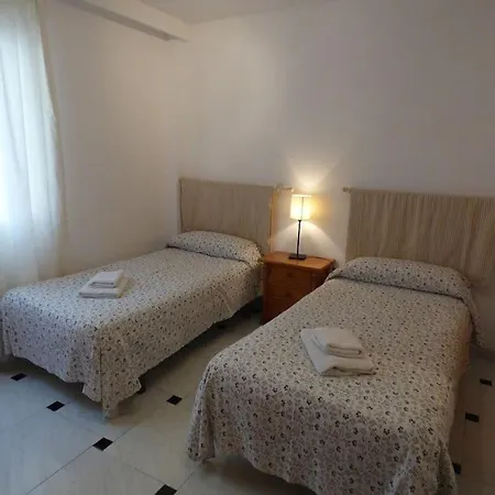 Catalina 2b Seafront Apartment